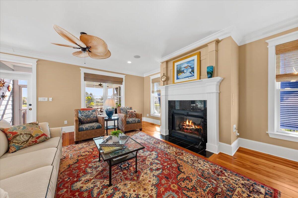 Mount Pleasant, South Carolina, 29466, United States, 4 Bedrooms Bedrooms, ,4 BathroomsBathrooms,Residential,For Sale,1838188