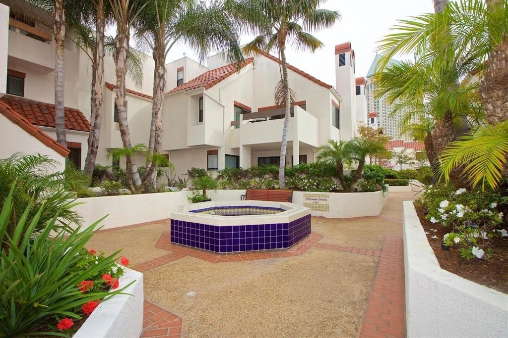 San Diego, California, 92101, United States, 2 Bedrooms Bedrooms, ,2 BathroomsBathrooms,Residential,For Sale,1760340