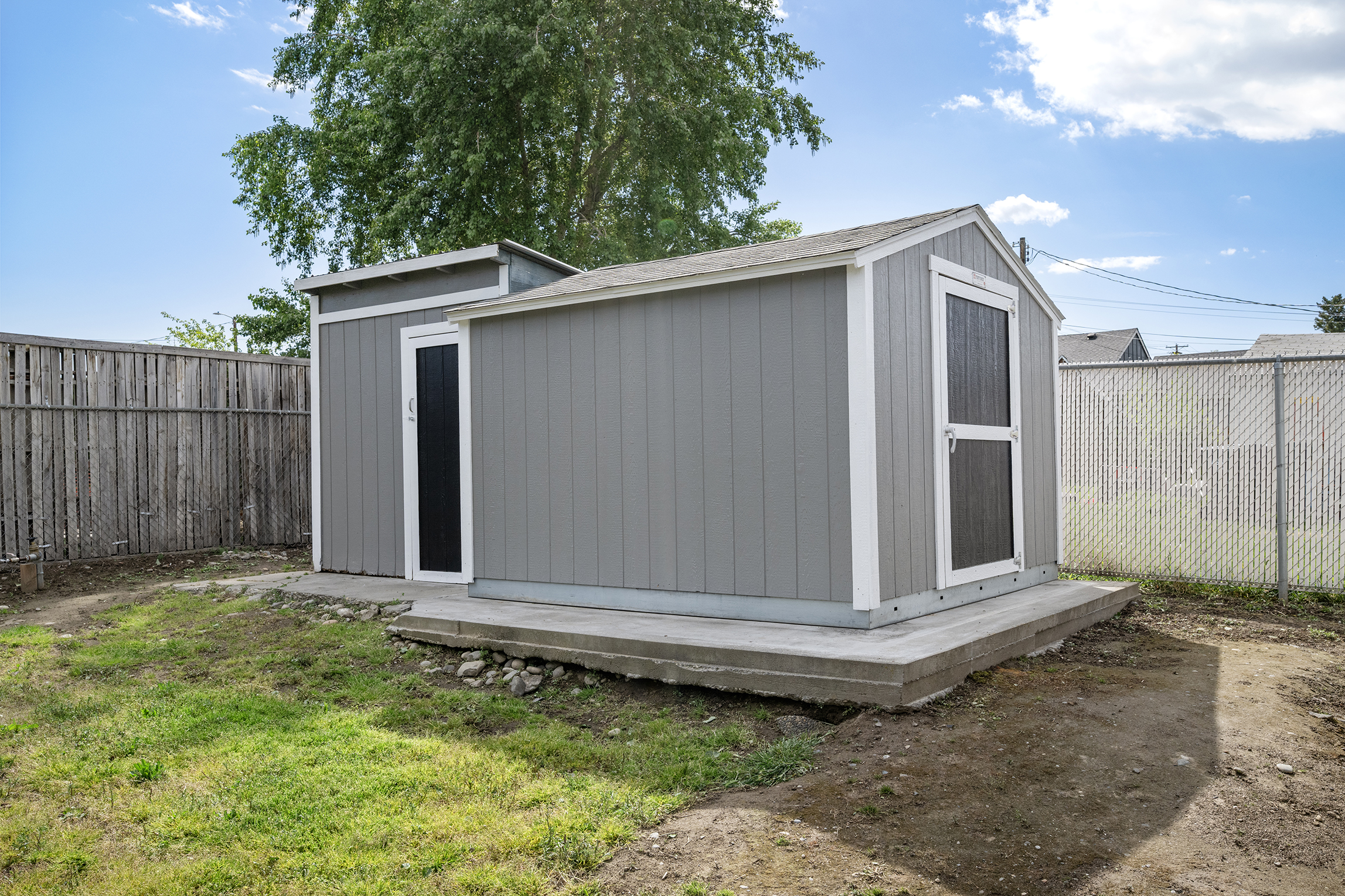  Beautifully Maintained 1960s Home - 物件實景