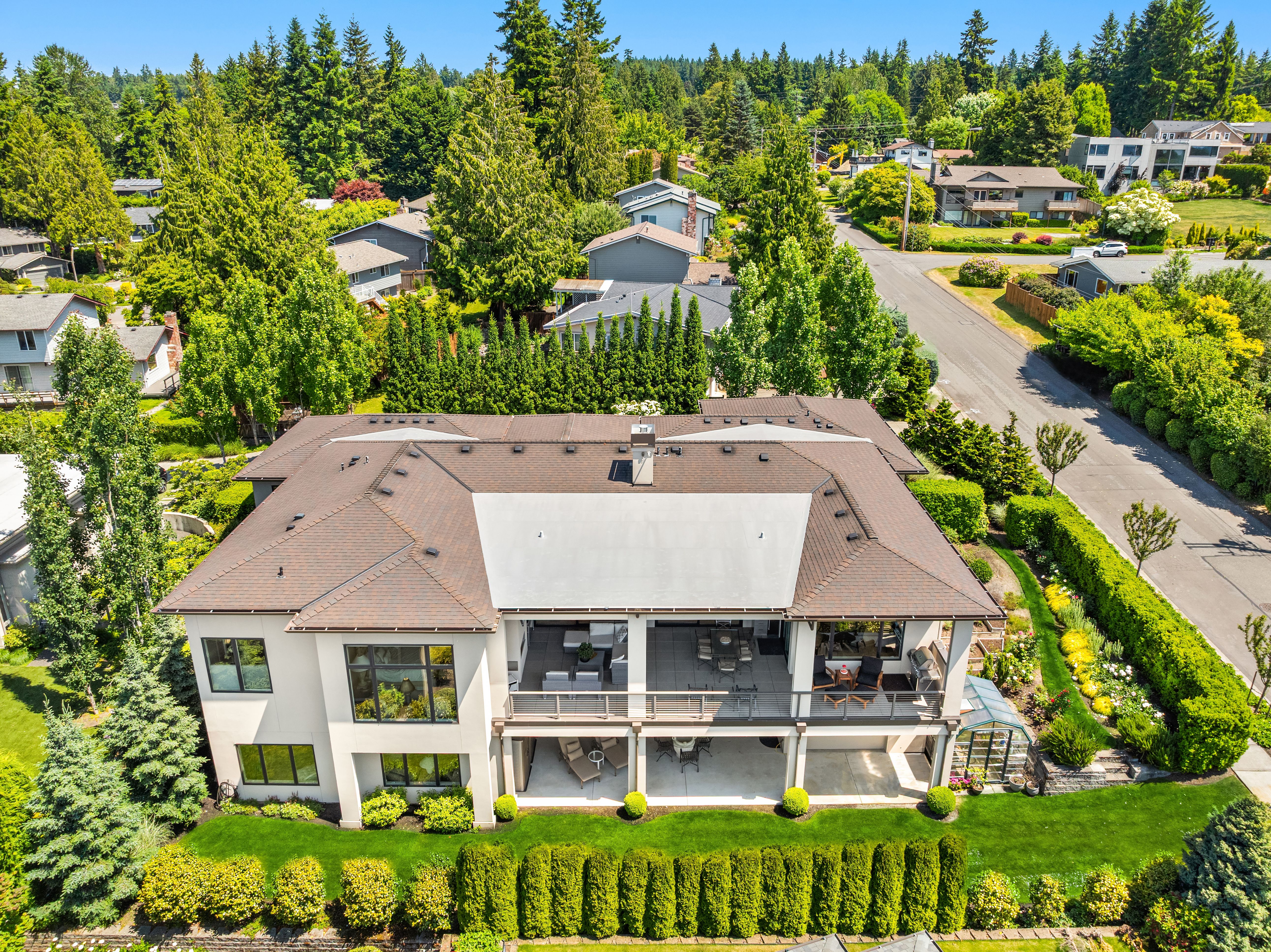  10410 NE 58th St, Kirkland, WA 98033 - 物件實景