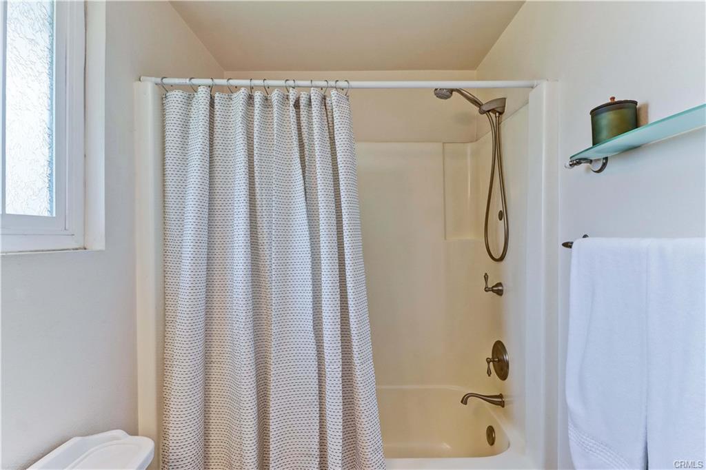 Laguna Woods, California, 92637, United States, 2 Bedrooms Bedrooms, ,1 BathroomBathrooms,Residential,For Sale,1927810