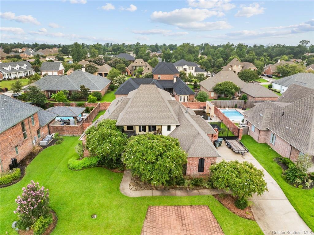 4850 Kingspoint Drive, Lake Charles, Louisiana, 70605, United States, 4 Bedrooms Bedrooms, ,4 BathroomsBathrooms,Residential,For Sale,4850 Kingspoint Drive,1615847