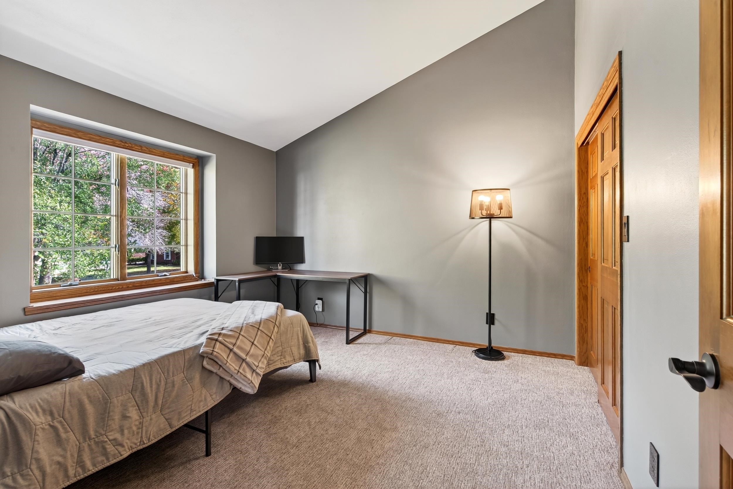 Appleton, Wisconsin, 54913, United States, 3 Bedrooms Bedrooms, ,3 BathroomsBathrooms,Residential,For Sale,1976936