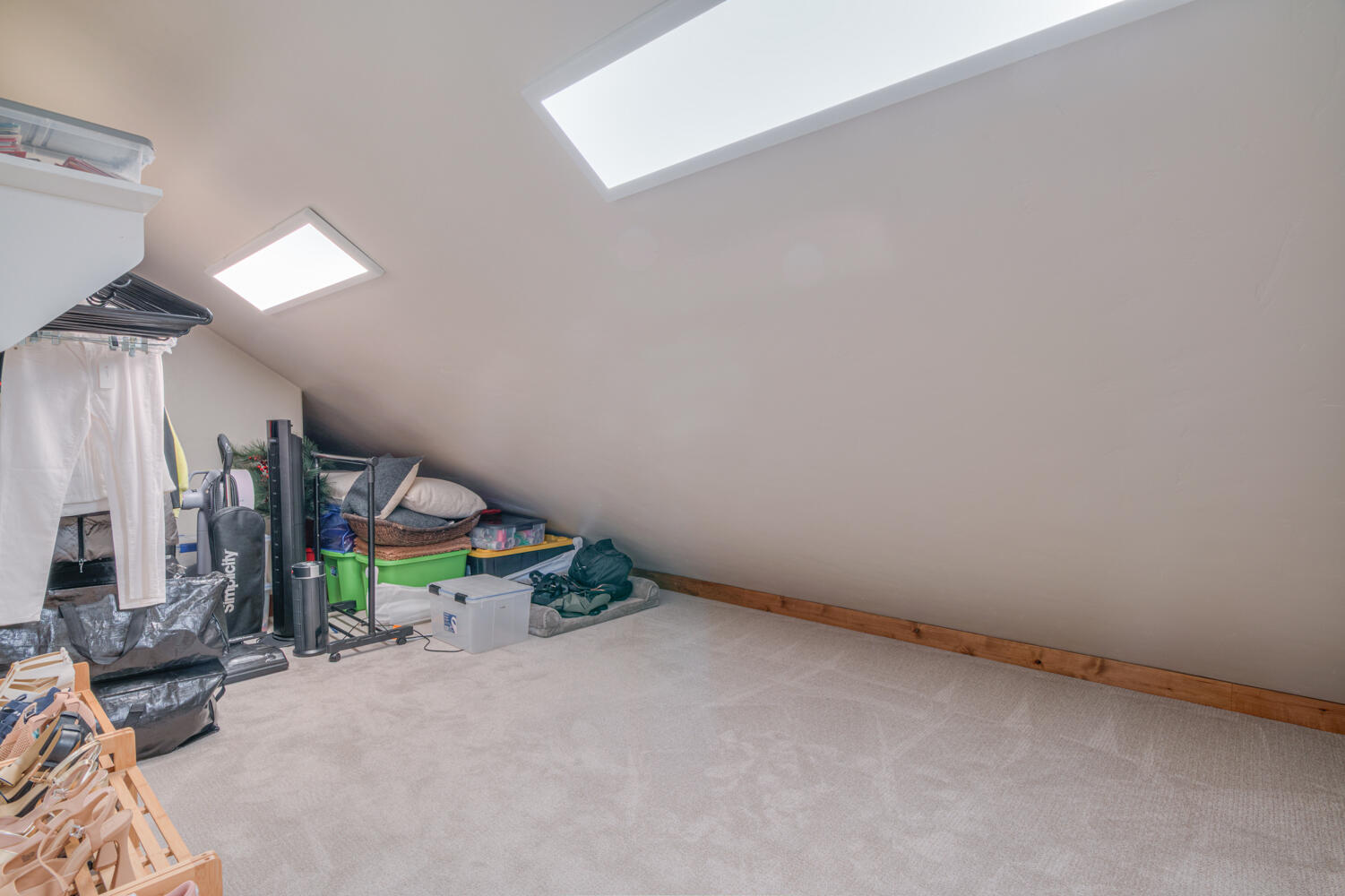 Bend, Oregon, 97707, United States, 4 Bedrooms Bedrooms, ,4 BathroomsBathrooms,Residential,For Sale,2005289