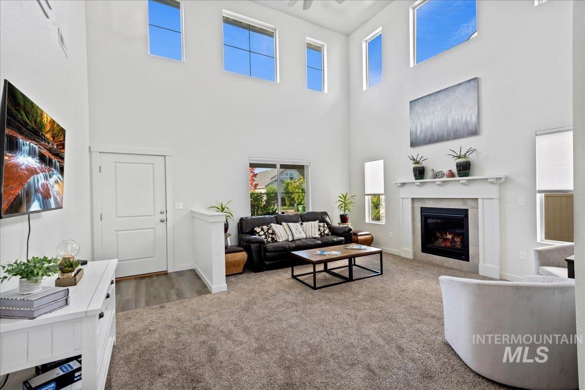Meridian, Idaho, 83646, United States, 4 Bedrooms Bedrooms, ,3 BathroomsBathrooms,Residential,For Sale,1906214