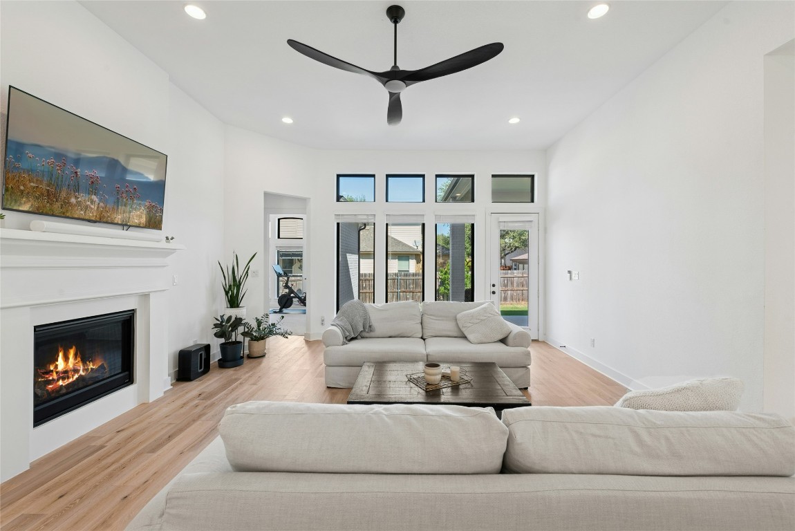 Georgetown, Texas, 78628, United States, 4 Bedrooms Bedrooms, ,4 BathroomsBathrooms,Residential,For Sale,1967057