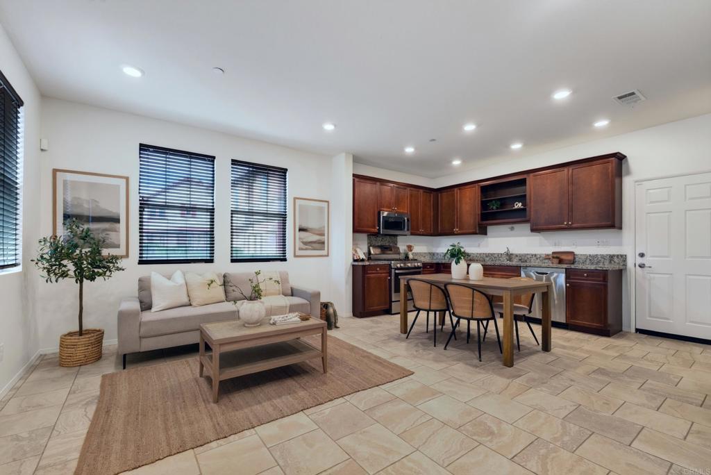 Athens Rd, Chula Vista, CA 91915