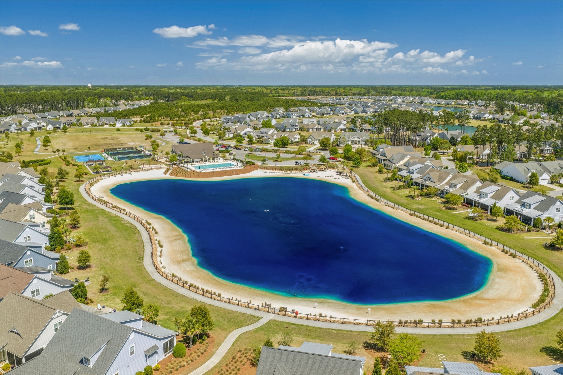  243 Hampton Lake Drive, Bluffton - 物件實景