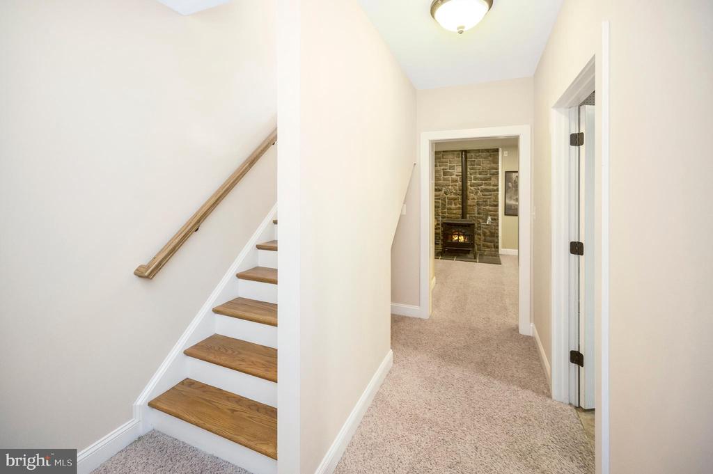 Stafford, Virginia, 22556, United States, 6 Bedrooms Bedrooms, ,5 BathroomsBathrooms,Residential,For Sale,1900693
