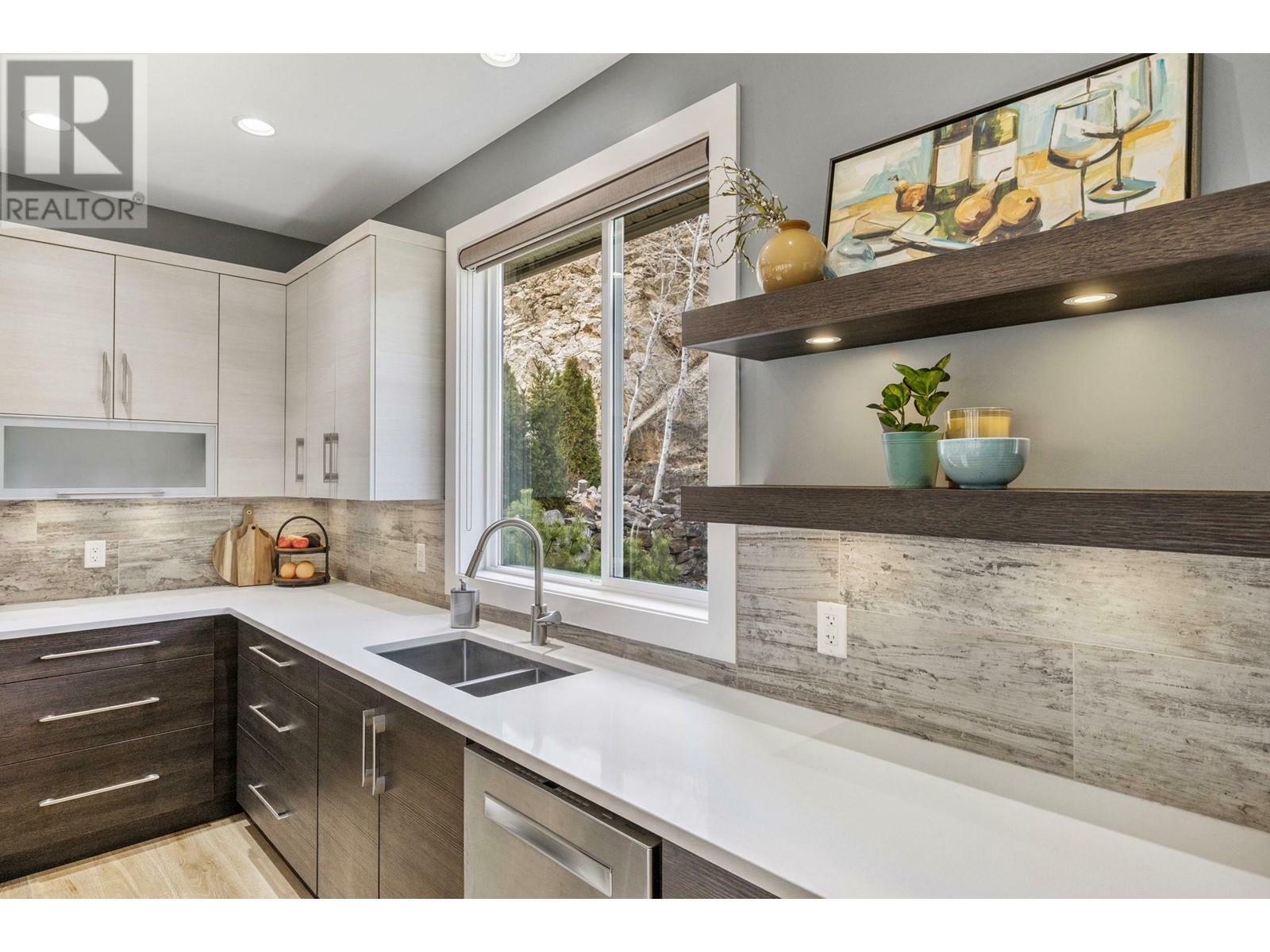 KELOWNA, British Columbia, V1P 1T1, CA, 4 Bedrooms Bedrooms, ,3 BathroomsBathrooms,Residential,For Sale,1837961