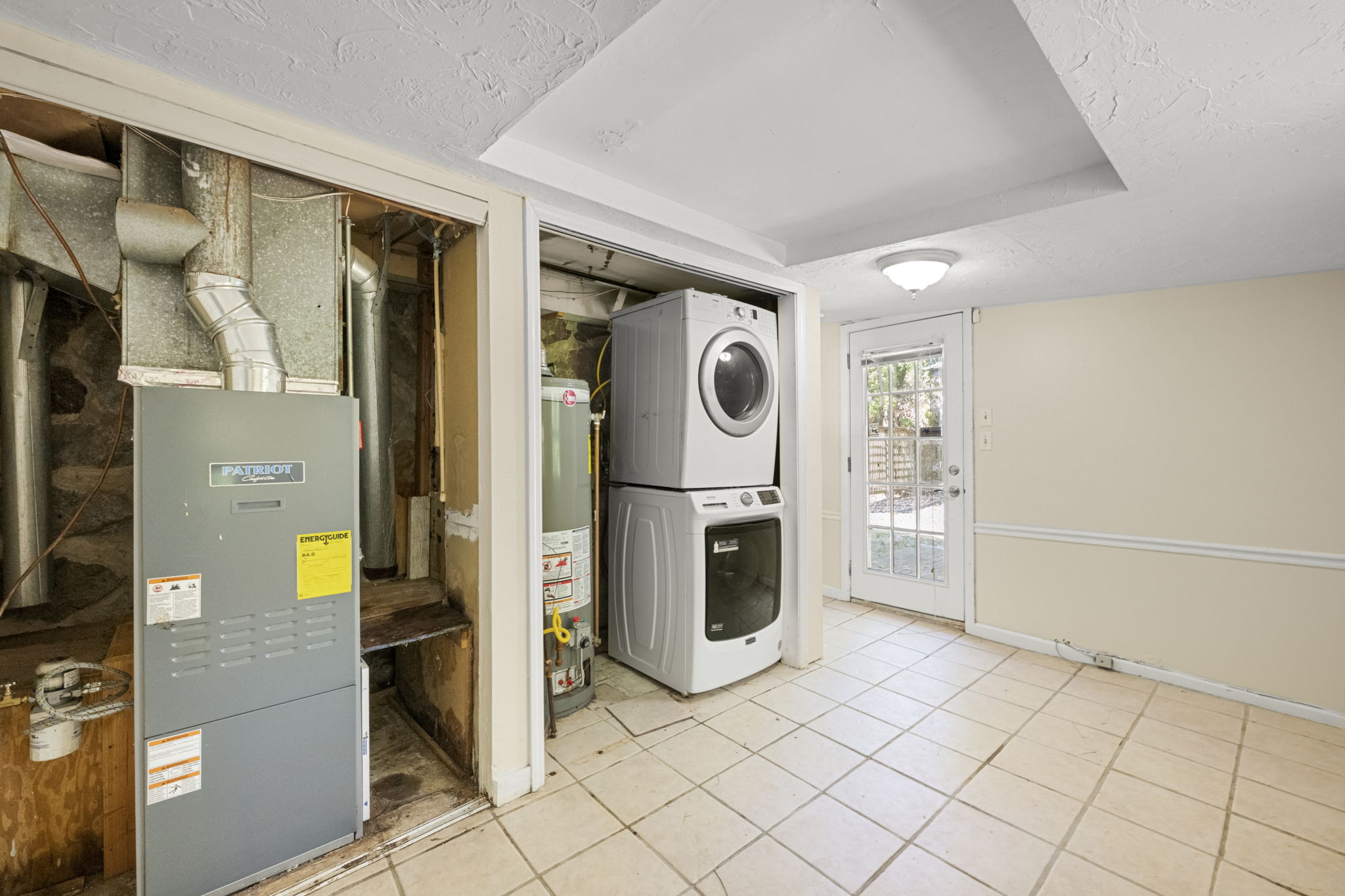 Rockaway Twp., New Jersey, 07849, United States, 9 Bedrooms Bedrooms, ,4 BathroomsBathrooms,Residential,For Sale,1976781