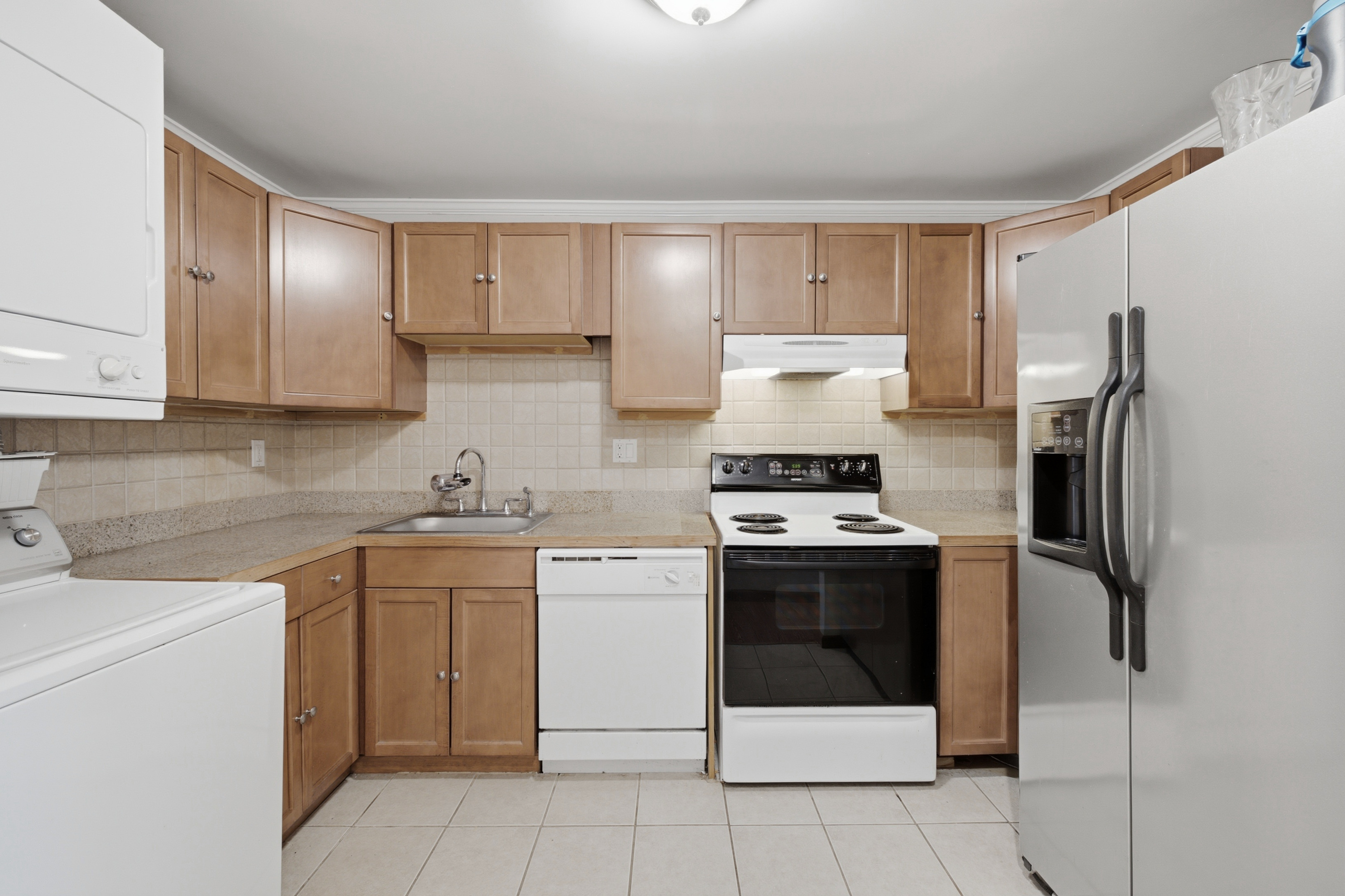  Your move-in ready Woodgate townhouse awaits - 物件實景