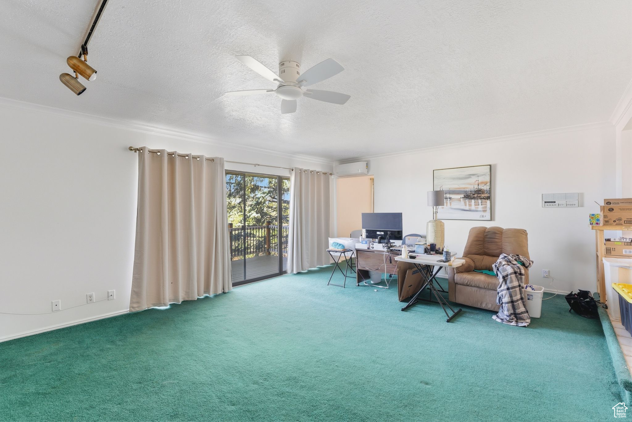 Tooele, Utah, 84074, United States, 4 Bedrooms Bedrooms, ,4 BathroomsBathrooms,Residential,For Sale,1989658