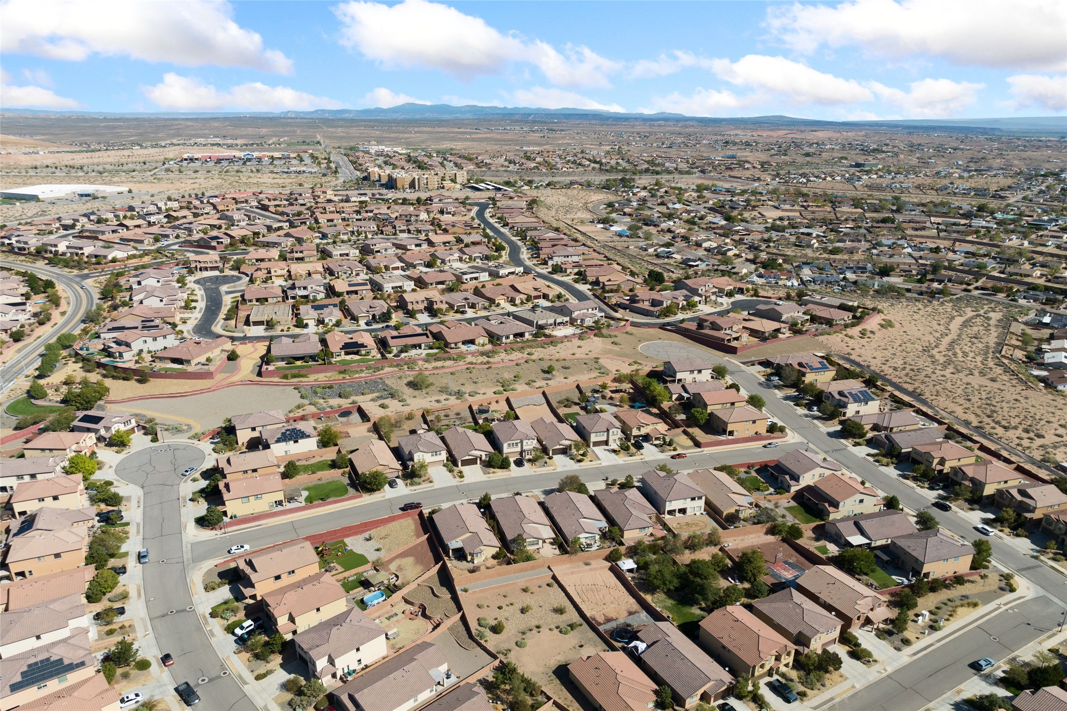  4010 Sierra Alta Ave NE - 物件實景