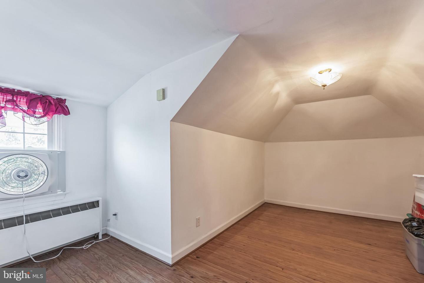 Drexel Hill, Pennsylvania, 19026, United States, 5 Bedrooms Bedrooms, ,6 BathroomsBathrooms,Residential,For Sale,1934182