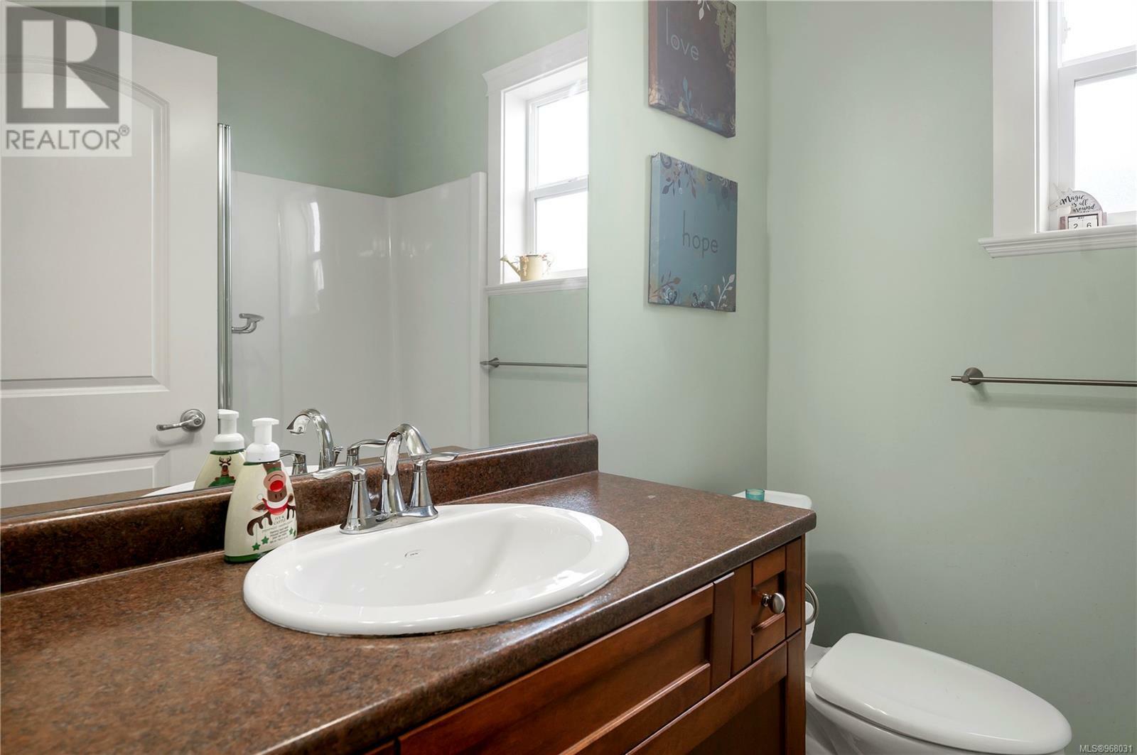 CAMPBELL RIVER, British Columbia, V9H 1V3, CA, 6 Bedrooms Bedrooms, ,4 BathroomsBathrooms,Residential,For Sale,1874294