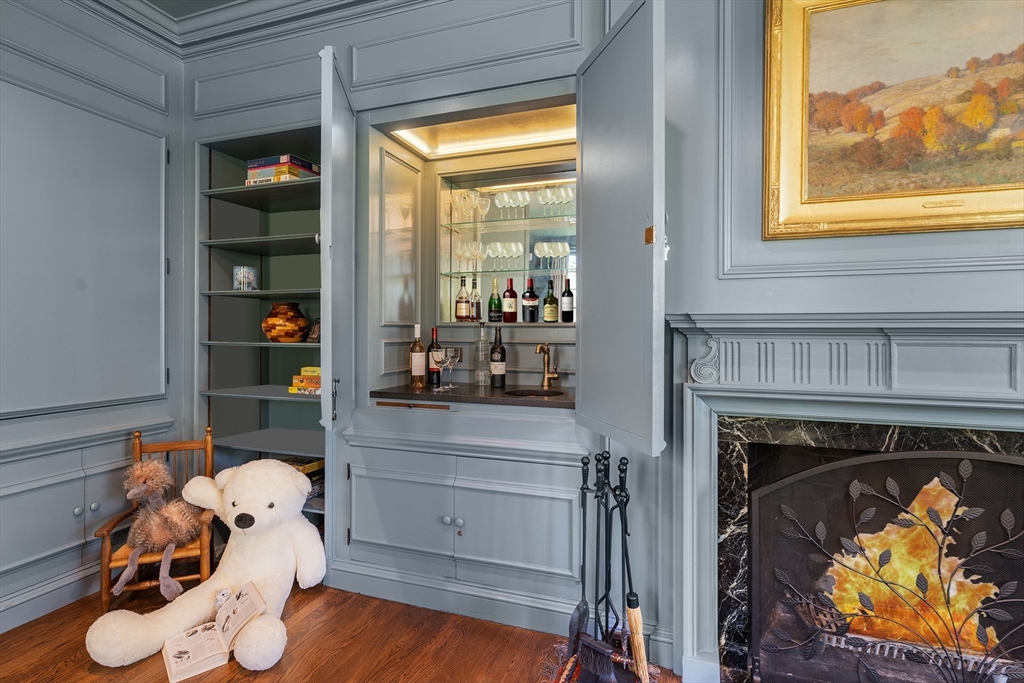 Brookline, Massachusetts, 02445, United States, 5 Bedrooms Bedrooms, ,7 BathroomsBathrooms,Residential,For Sale,1807365