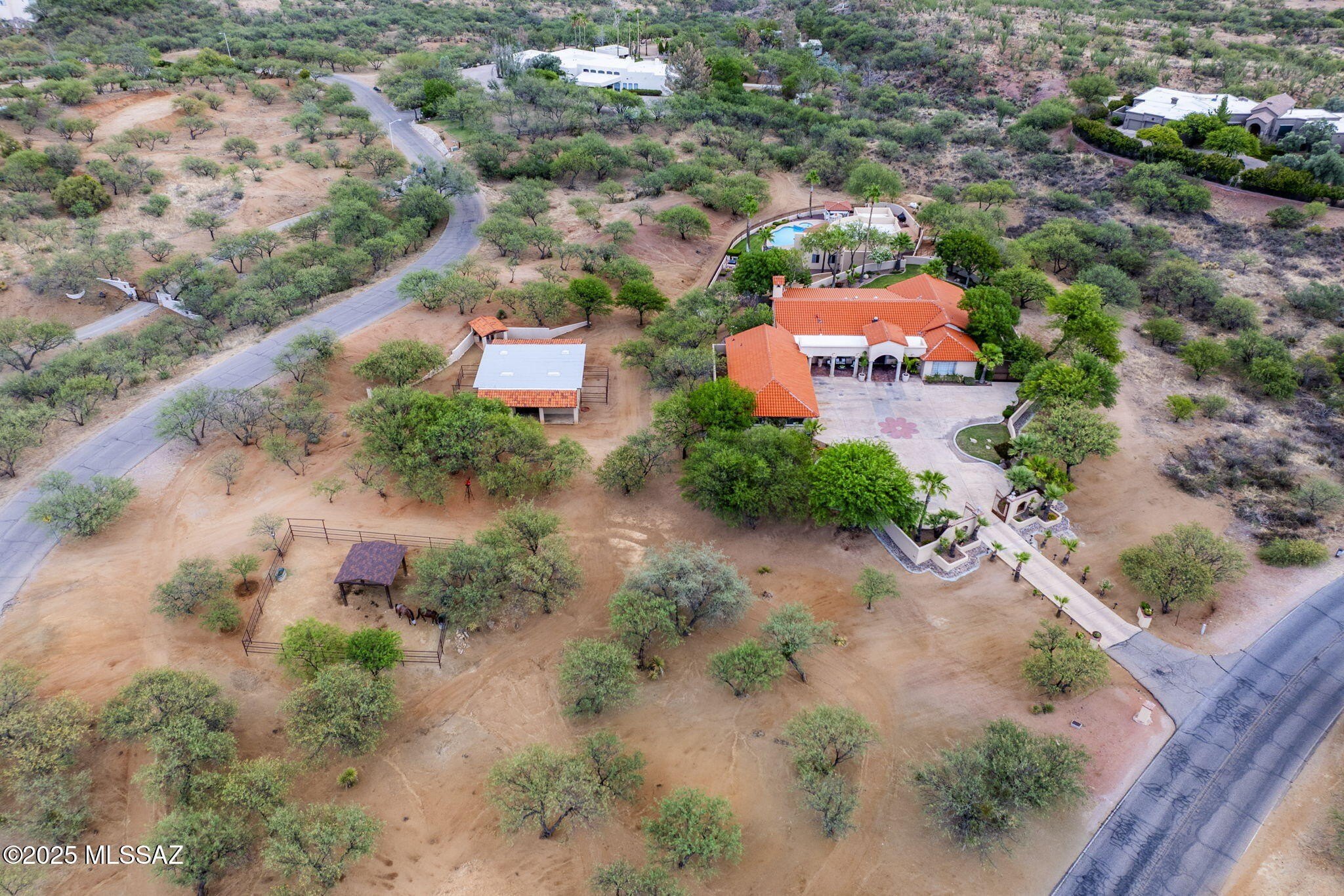 Nogales, Arizona, 85621, United States, 4 Bedrooms Bedrooms, ,7 BathroomsBathrooms,Residential,For Sale,1975895