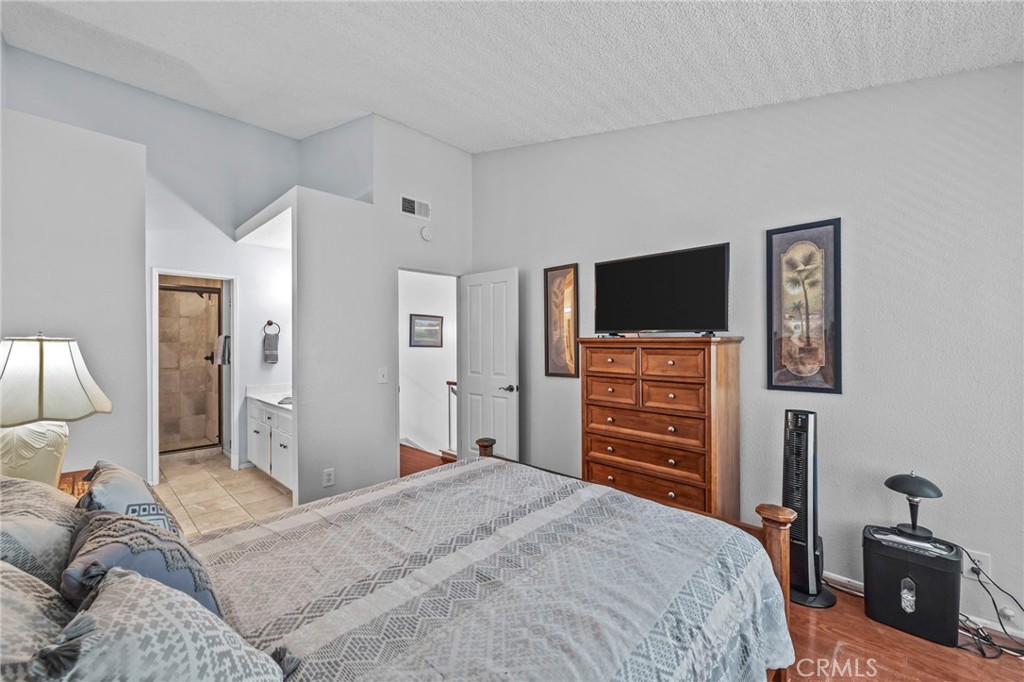 26295 Lily Glen #22, Lake Forest, California, 92630, United States, 3 Bedrooms Bedrooms, ,3 BathroomsBathrooms,Residential,For Sale,26295 Lily Glen #22,1570994