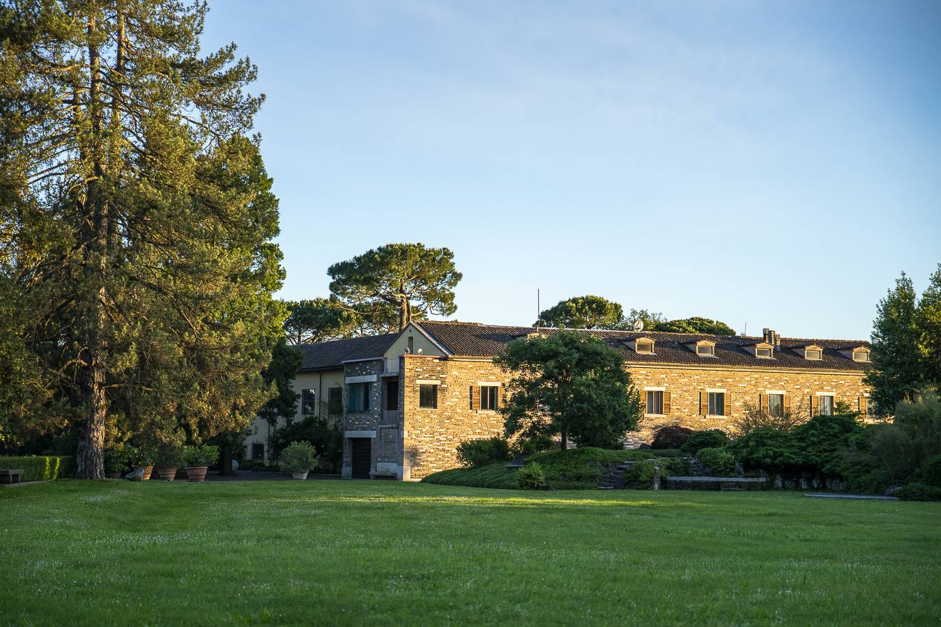 Acqui Terme, Alessandria, 15011, IT, 8 Bedrooms Bedrooms, ,12 BathroomsBathrooms,Residential,For Sale,1876456