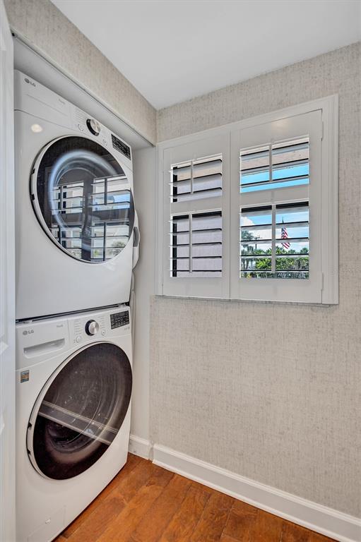 Sarasota, Florida, 34242, United States, 2 Bedrooms Bedrooms, ,2 BathroomsBathrooms,Residential,For Sale,1895415