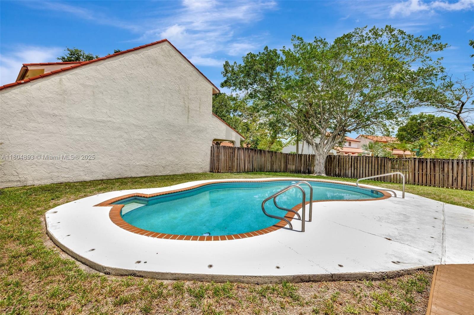 Cooper City, Florida, 33026, United States, 3 Bedrooms Bedrooms, ,2 BathroomsBathrooms,Residential,For Sale,1827965