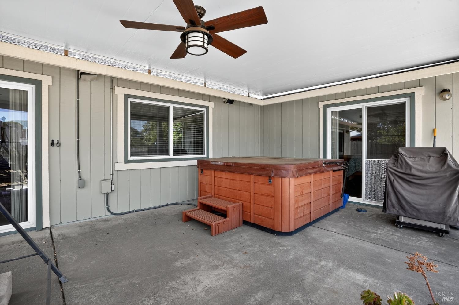 Fairfield, California, 94533, United States, 3 Bedrooms Bedrooms, ,2 BathroomsBathrooms,Residential,For Sale,1924818