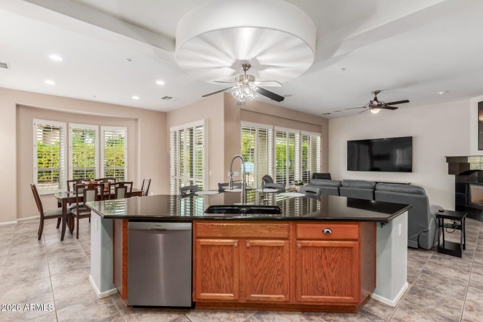 Peoria, Arizona, 85383, United States, 2 Bedrooms Bedrooms, ,Residential,For Sale,2012577