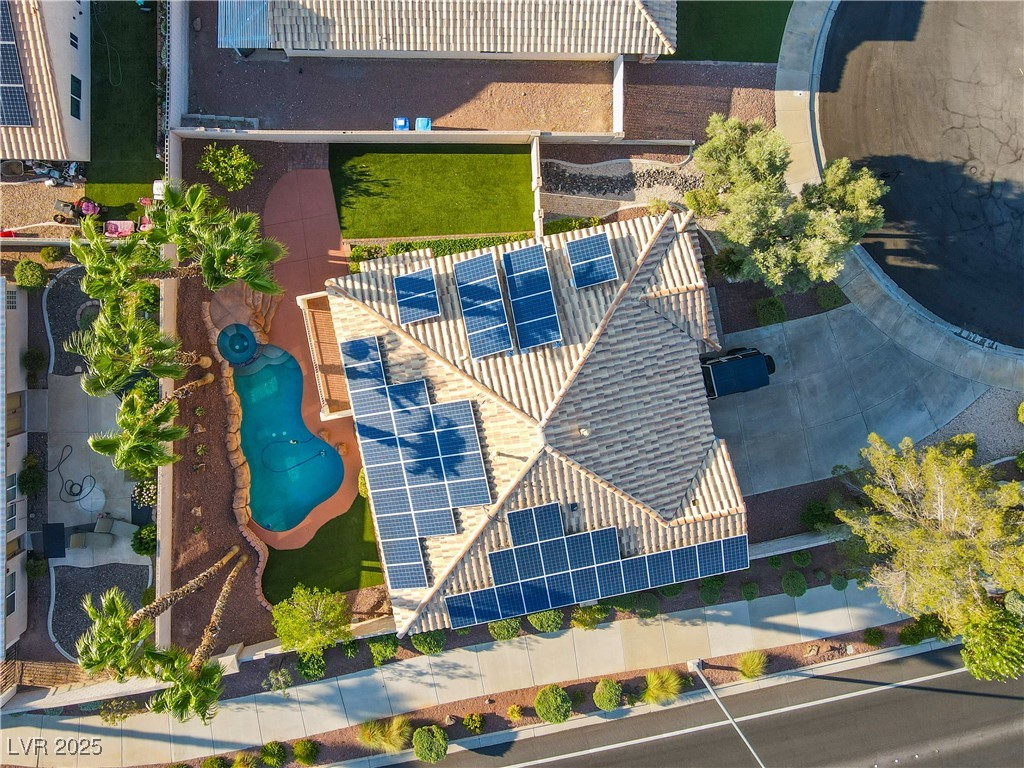 Henderson, Nevada, 89074, United States, 5 Bedrooms Bedrooms, ,2 BathroomsBathrooms,Residential,For Sale,2003072