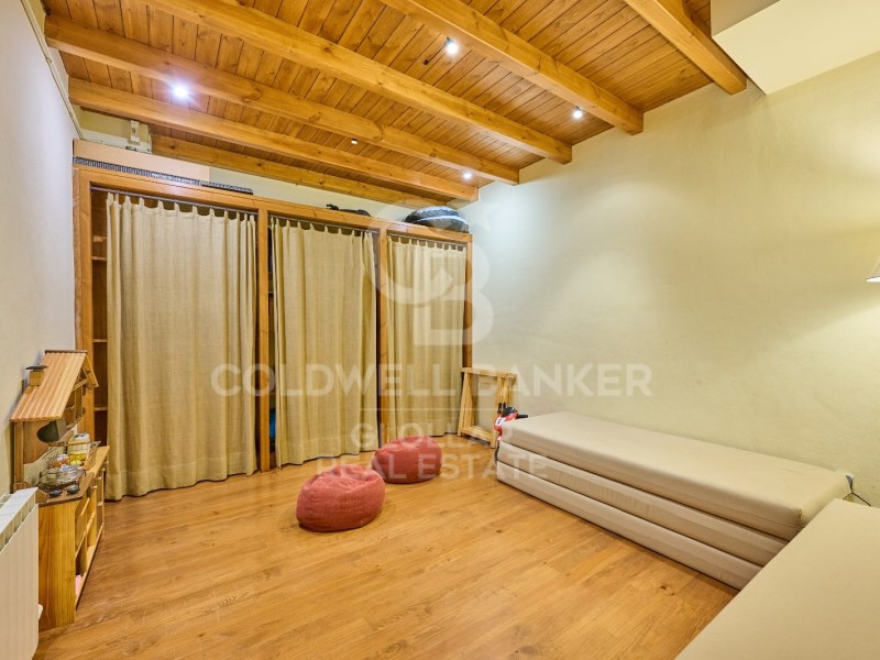 Isòvol, Catalonia, ES, 4 Bedrooms Bedrooms, ,4 BathroomsBathrooms,Residential,For Sale,1578046