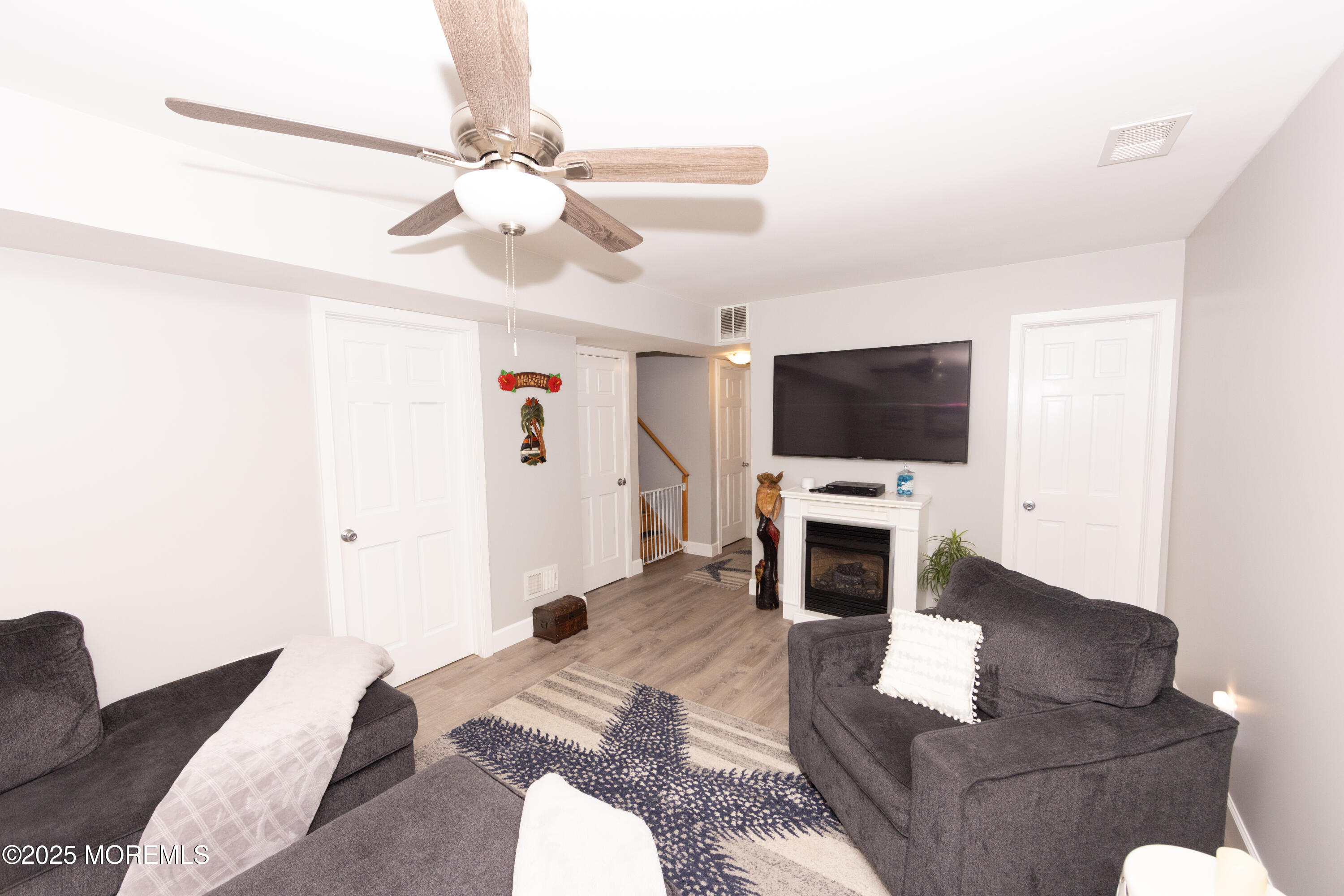 Jackson, New Jersey, 08527, United States, 6 Bedrooms Bedrooms, ,2 BathroomsBathrooms,Residential,For Sale,1912275