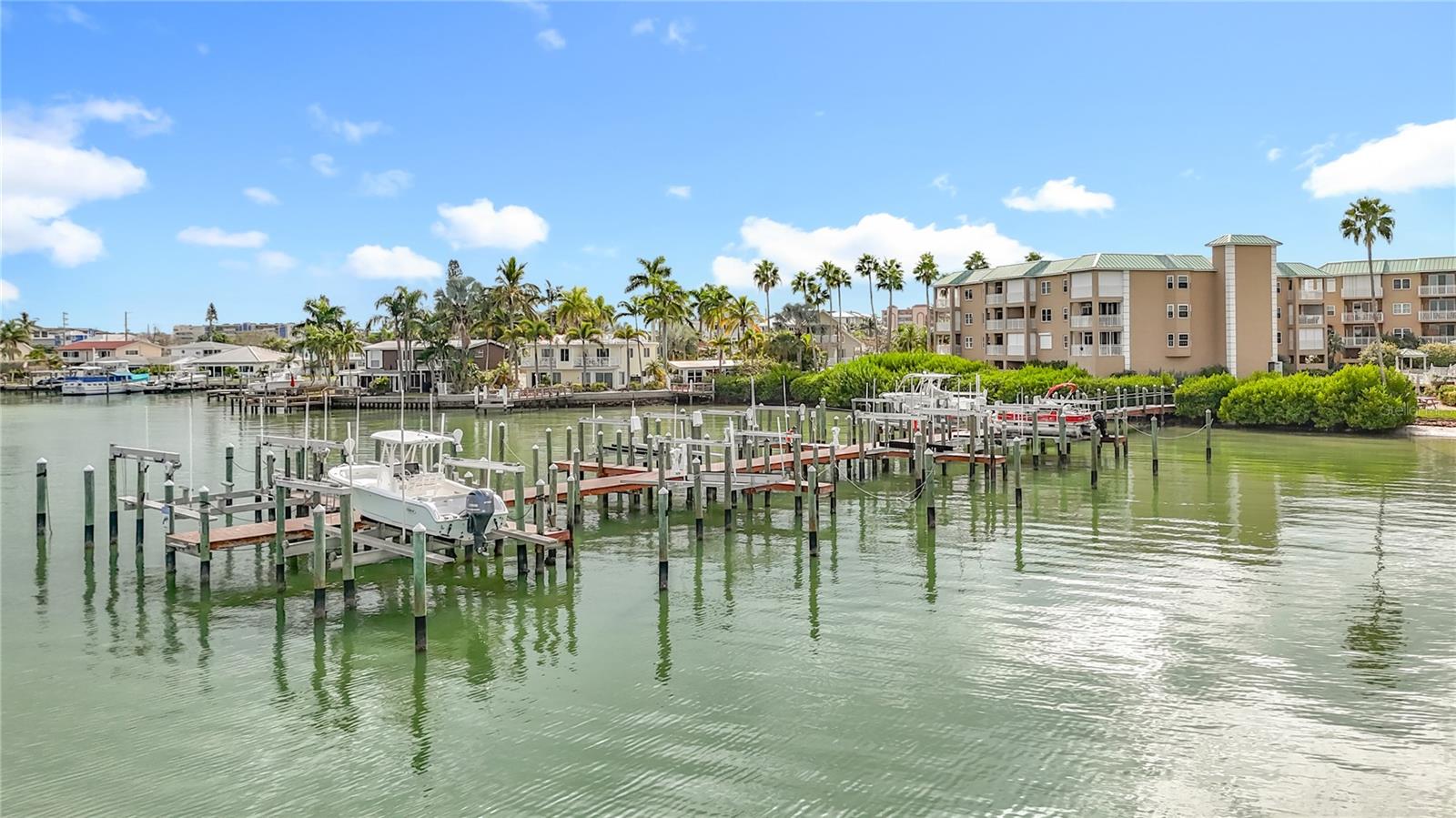 Madeira Beach, Florida, 33708, United States, 2 Bedrooms Bedrooms, ,2 BathroomsBathrooms,Residential,For Sale,1985682