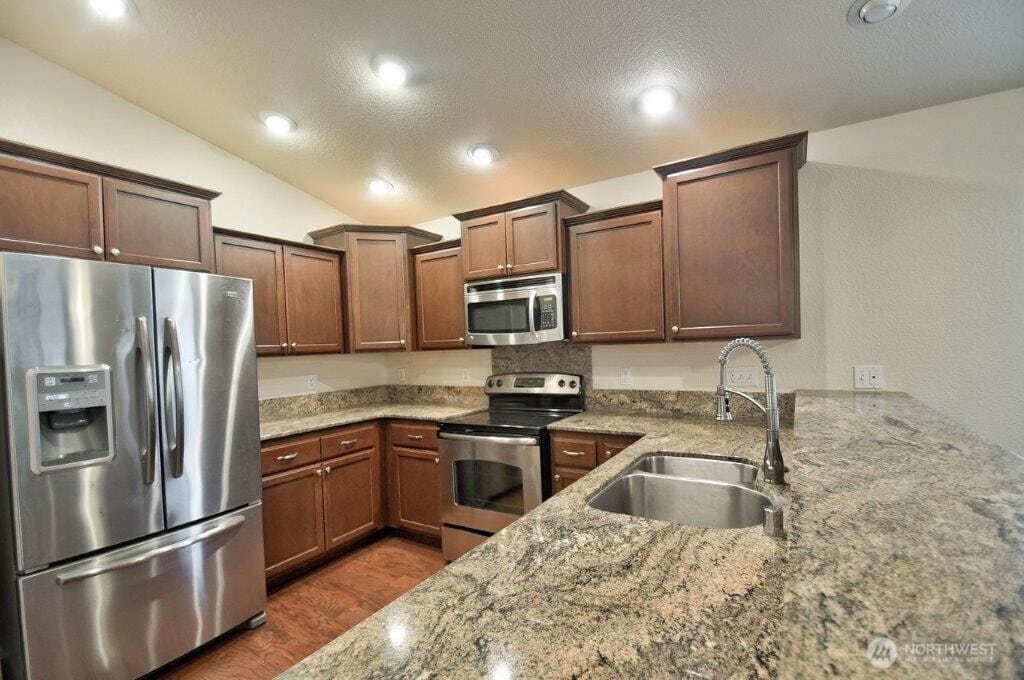 Olympia, Washington, 98502, United States, 3 Bedrooms Bedrooms, ,2 BathroomsBathrooms,Residential,For Sale,1933526