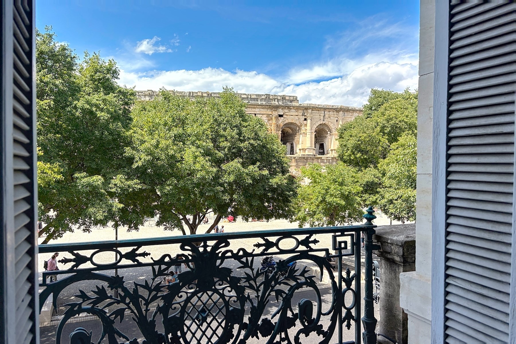  Nimes Exceptional Apartment Facing the Roman Arena in One of Nîmes’ Finest Hist… - 物件實景