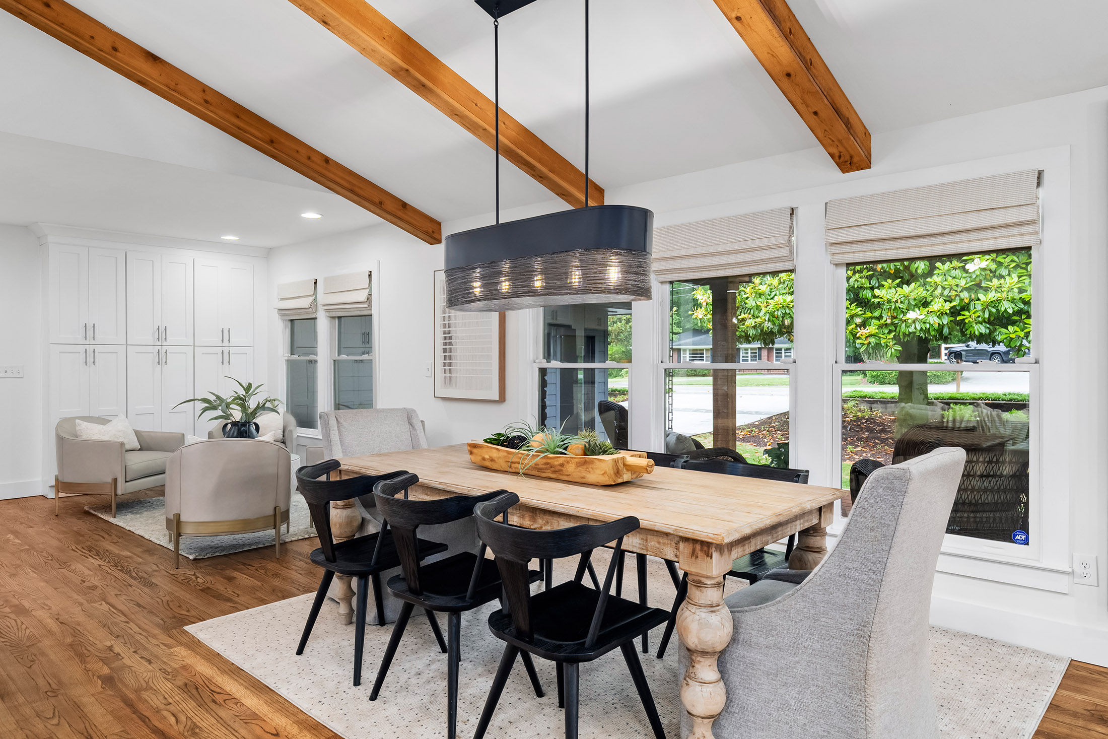  Extensively Renovated Home in the Heart of Downtown Alpharetta - 物件實景