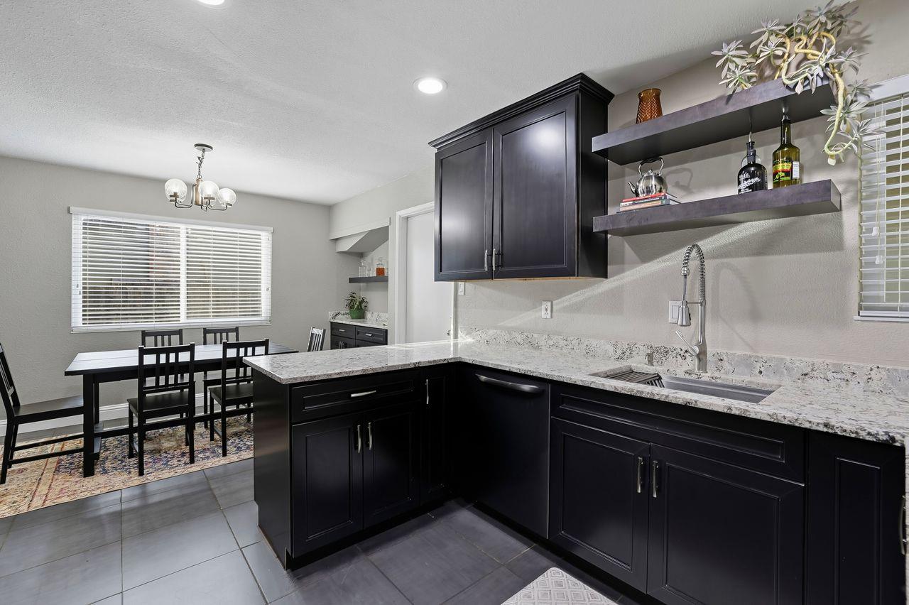 Sacramento, California, 95826, United States, 3 Bedrooms Bedrooms, ,2 BathroomsBathrooms,Residential,For Sale,1968720