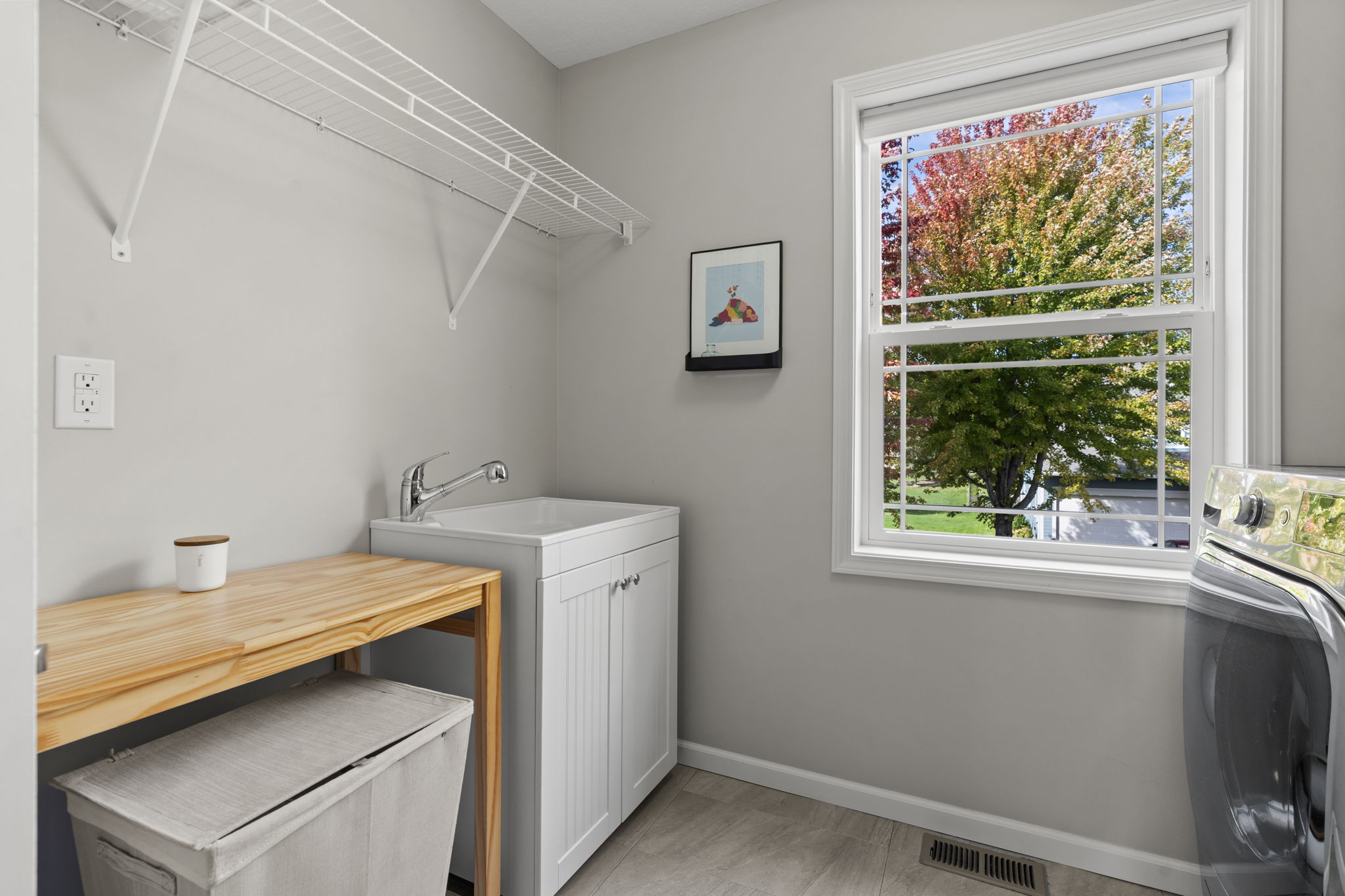  Contemporary Farmhouse Charm in Coveted Towne Lakes - 物件實景