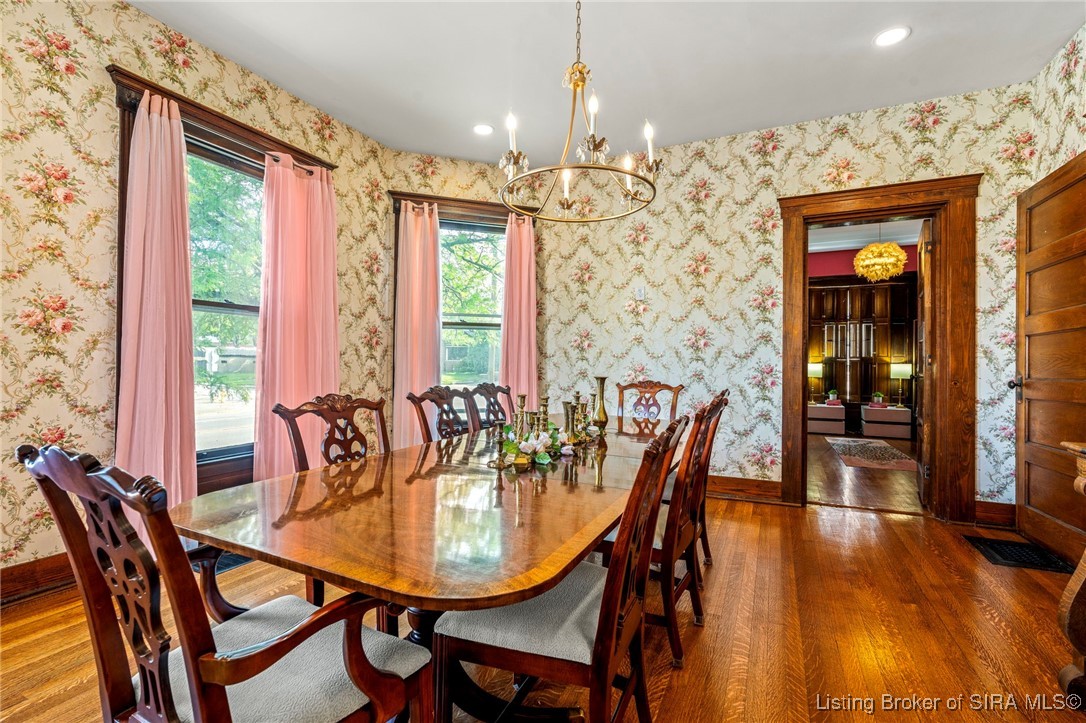New Albany, Indiana, 47150, United States, 5 Bedrooms Bedrooms, ,3 BathroomsBathrooms,Residential,For Sale,1839066