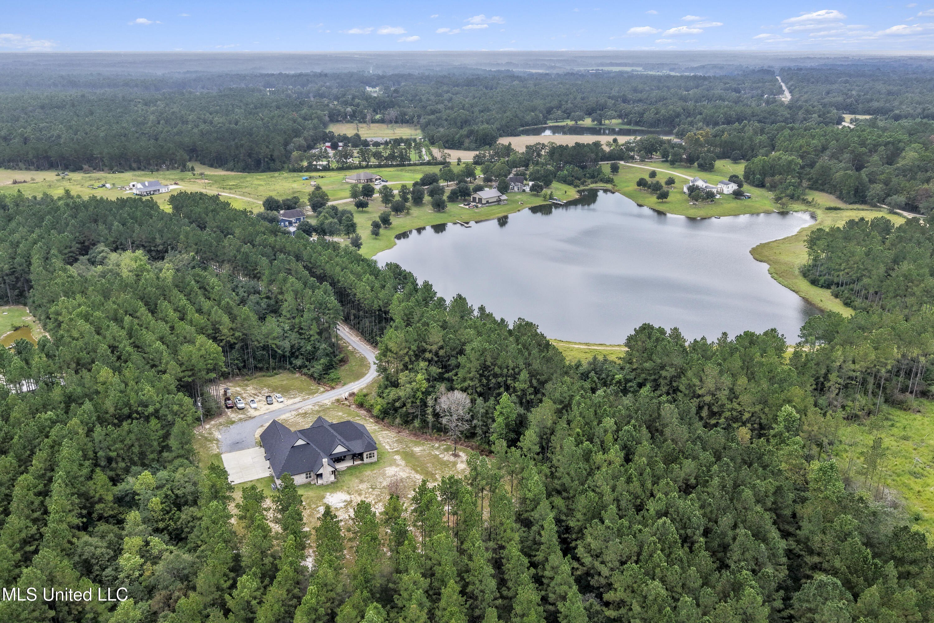 Gulfport, Mississippi, 39503, United States, 5 Bedrooms Bedrooms, ,5 BathroomsBathrooms,Residential,For Sale,1974357