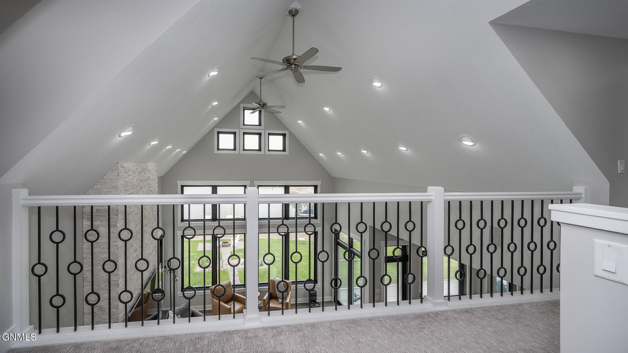 Bismarck, North Dakota, 58504, United States, 6 Bedrooms Bedrooms, ,4 BathroomsBathrooms,Residential,For Sale,1982102