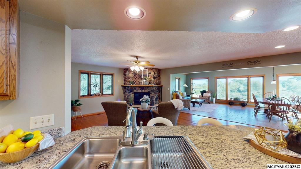 Clear Lake, Iowa, 50428, United States, 3 Bedrooms Bedrooms, ,2 BathroomsBathrooms,Residential,For Sale,1975184