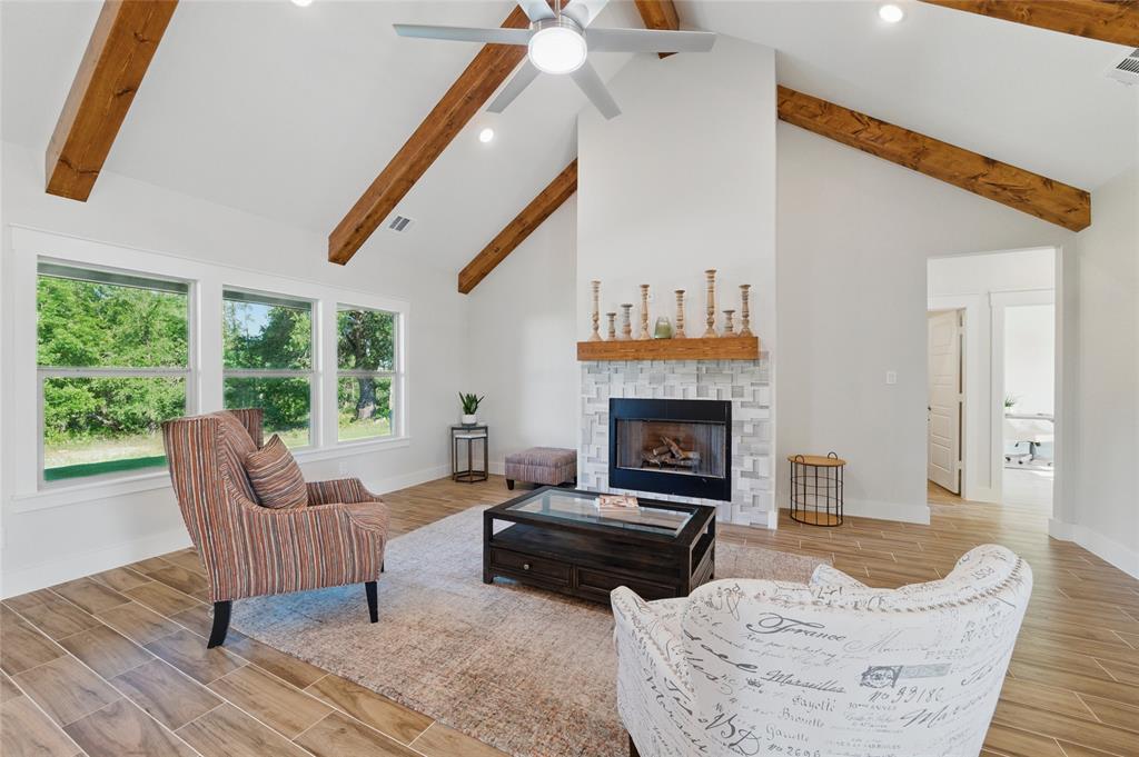 Weatherford, Texas, 76087, United States, 4 Bedrooms Bedrooms, ,3 BathroomsBathrooms,Residential,For Sale,1888737
