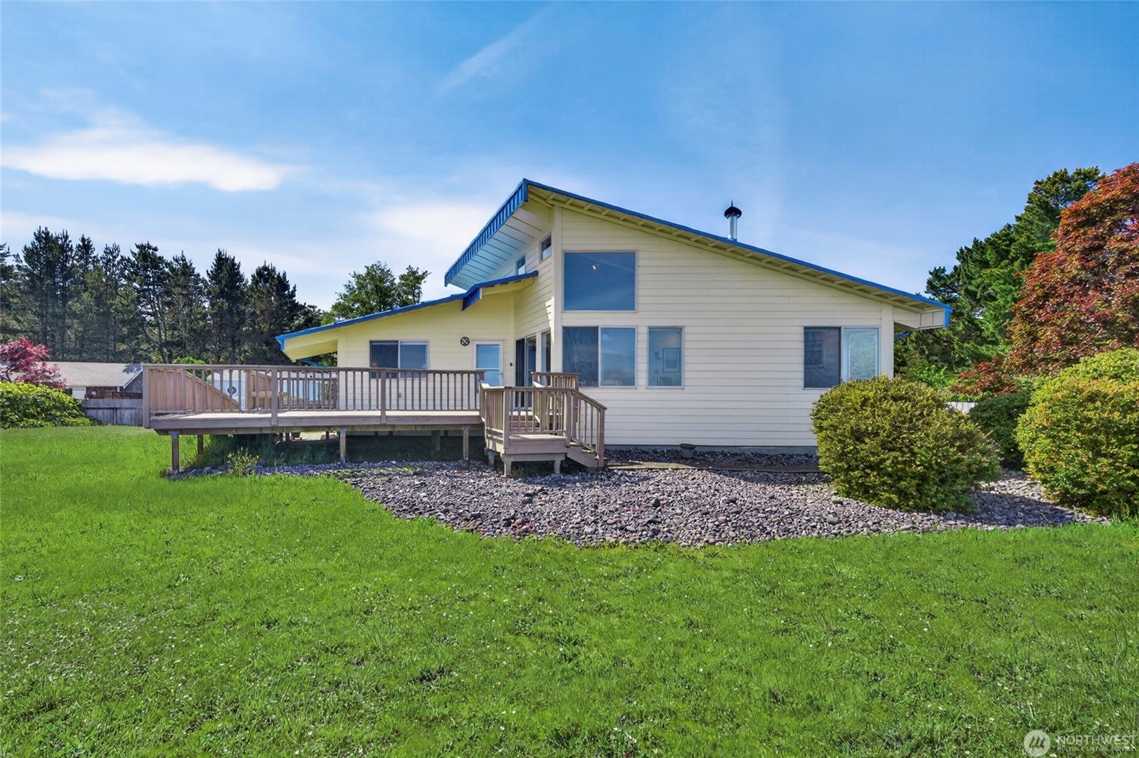 Ocean Park, Washington, 98640, United States, 2 Bedrooms Bedrooms, ,2 BathroomsBathrooms,Residential,For Sale,2049275