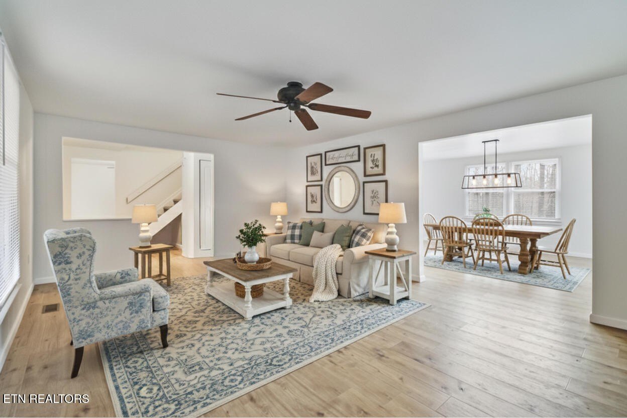 Crossville, Tennessee, 38555, United States, 4 Bedrooms Bedrooms, ,3 BathroomsBathrooms,Residential,For Sale,2005709