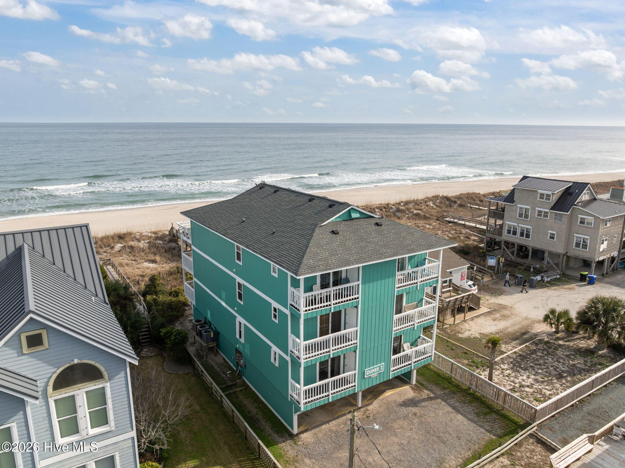 Carolina Beach, North Carolina, 28428, United States, 2 Bedrooms Bedrooms, ,2 BathroomsBathrooms,Residential,For Sale,2010821