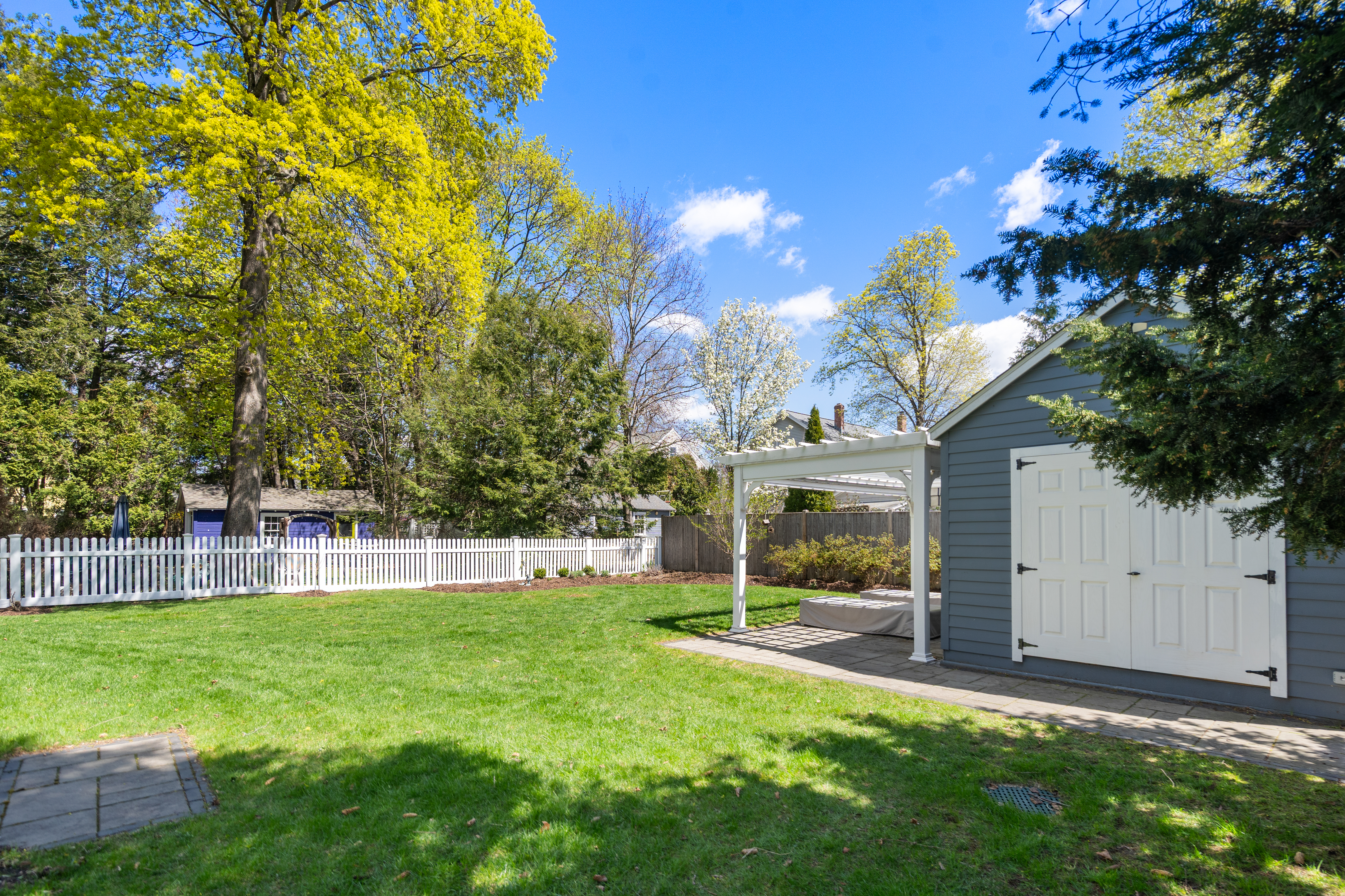  11 Fairlawn Street, Needham, MA, 02492 - 物件實景