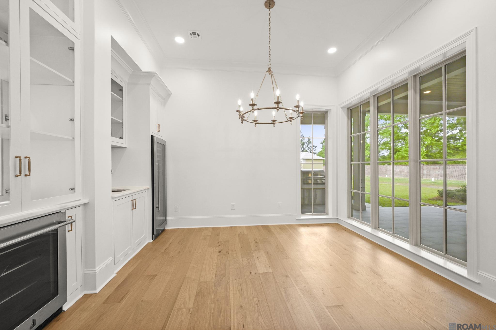 Baton Rouge, Louisiana, 70817, United States, 4 Bedrooms Bedrooms, ,3 BathroomsBathrooms,Residential,For Sale,2032762
