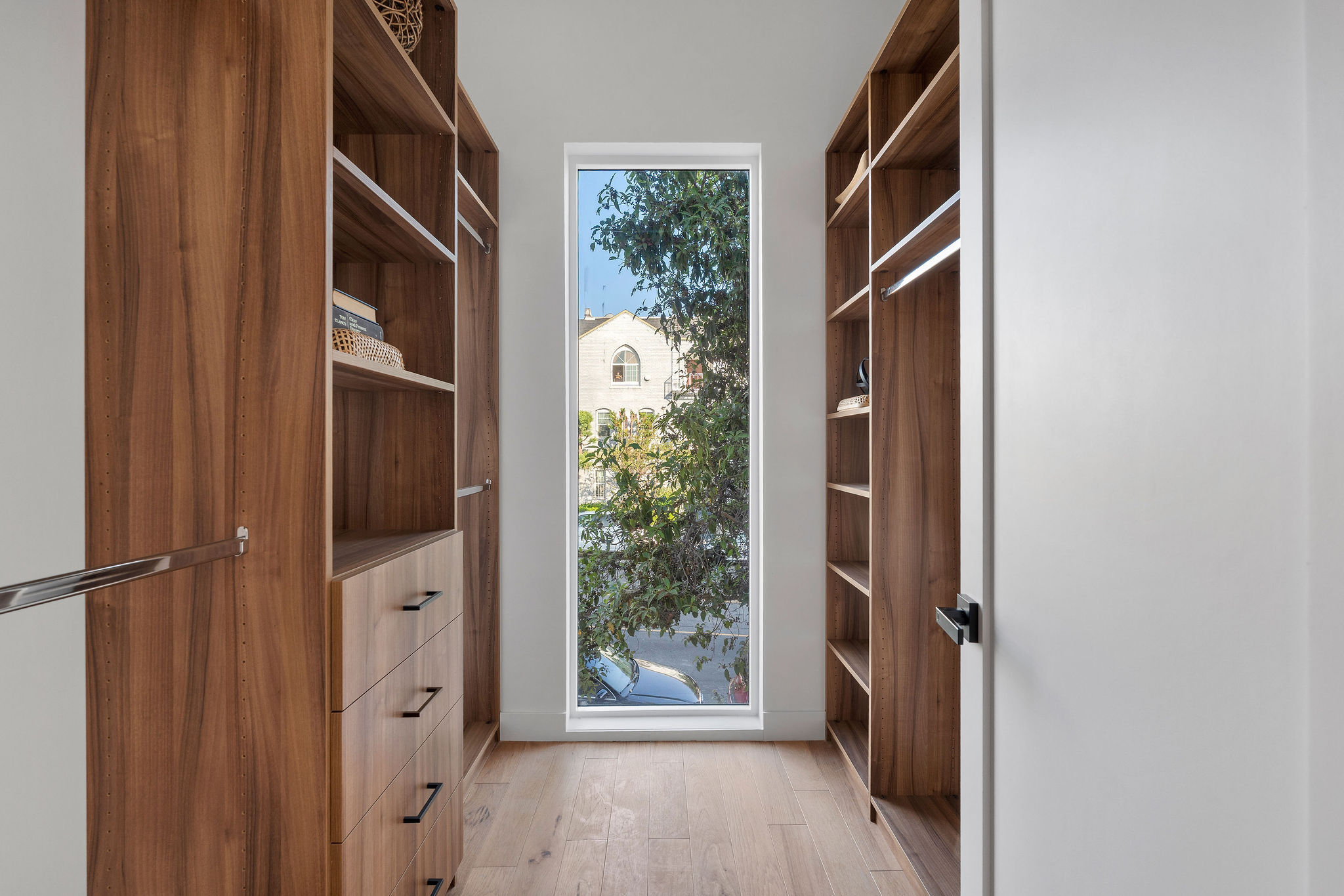  2600 N Glassell St - 物件實景