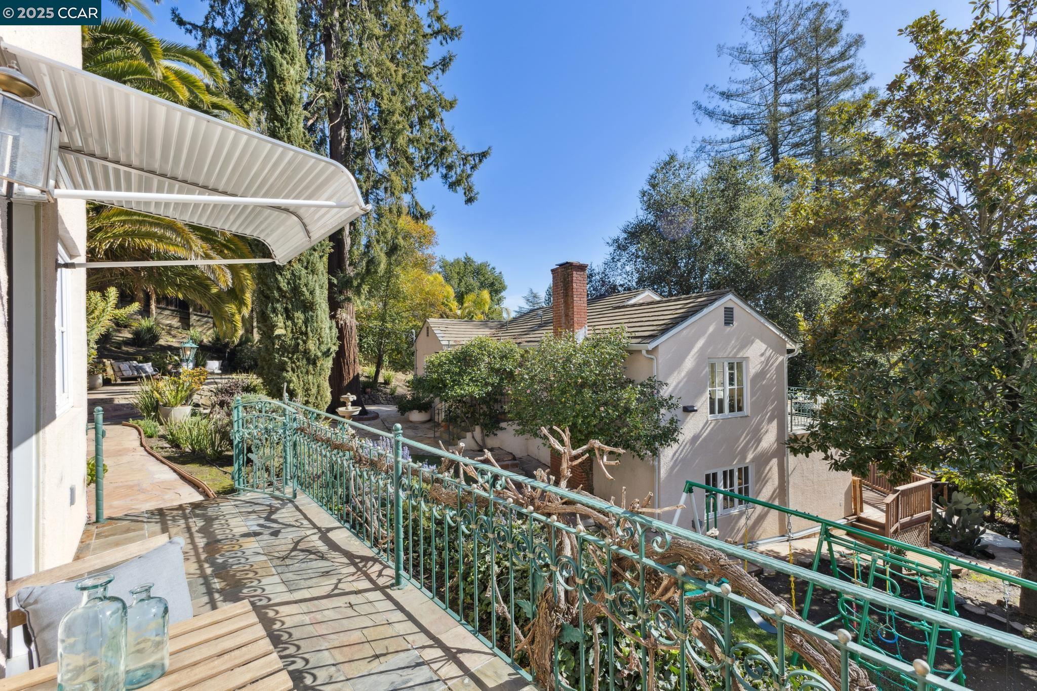 Orinda, California, 94563, United States, 4 Bedrooms Bedrooms, ,3 BathroomsBathrooms,Residential,For Sale,1804966