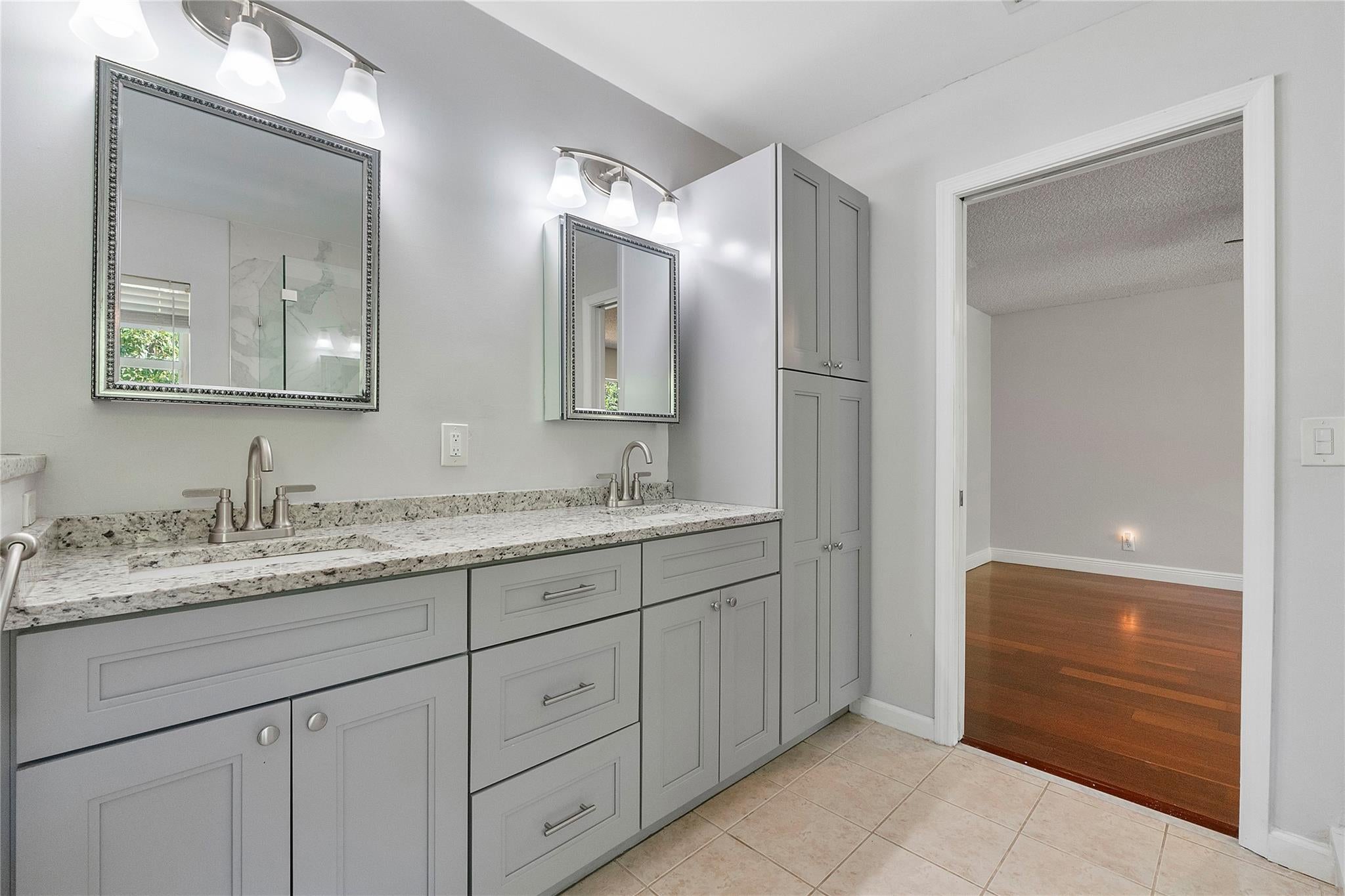 Coral Springs, Florida, 33071, United States, 3 Bedrooms Bedrooms, ,3 BathroomsBathrooms,Residential,For Sale,1977675